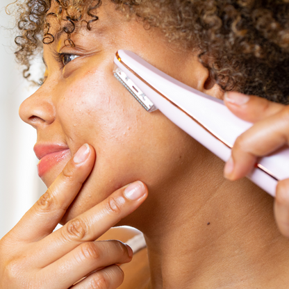 DermaQueen Vibra-Sonic® Depilación + Exfoliante Dermaplane