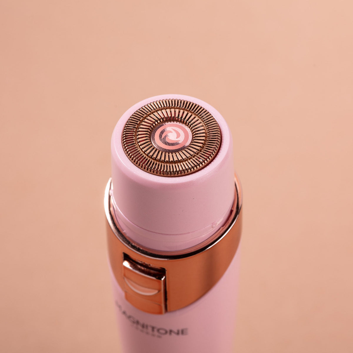 Fuzz Off 3-en-1 Recargable Recortadora de Precisión para el Cabello